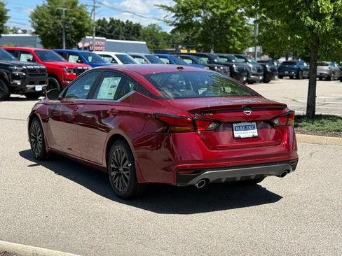 New 2026 Nissan Altima 2.5 SV w/ SV Special Edition Package FWD image 7