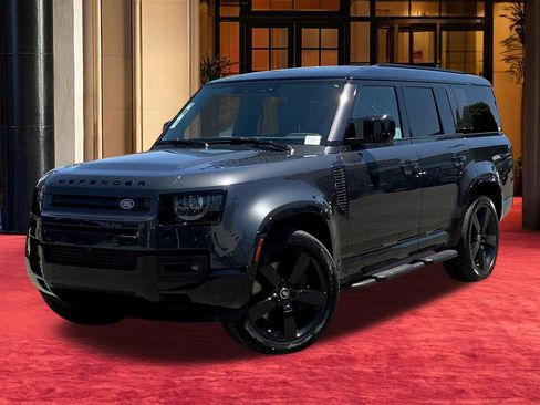 New 2025 Land Rover Defender 130 X-Dynamic SE AWD/4WD image 10