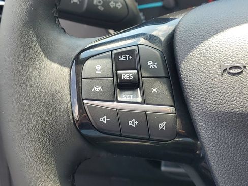 Used 2022 Ford Escape SEL AWD/4WD image 10
