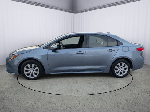 Used 2023 Toyota Corolla LE image 5