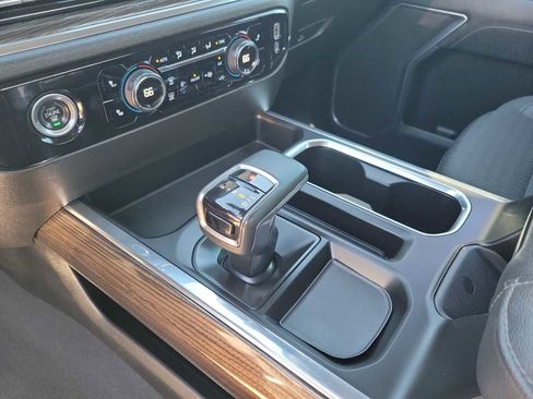 Used 2023 Chevrolet Silverado 1500 RST w/ Z71 Off-Road Package image 25