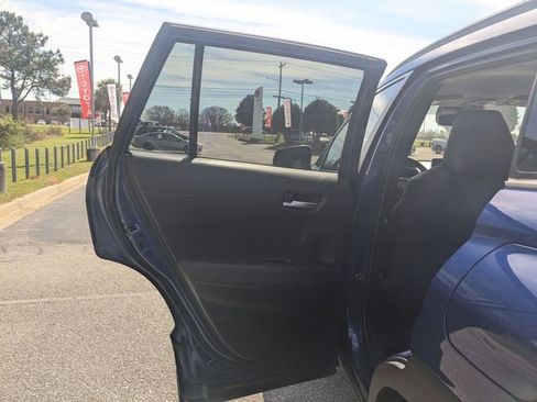 Certified 2023 Toyota Corolla Cross XLE image 24