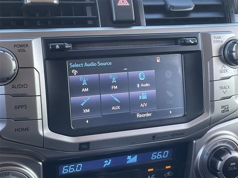 Used 2014 Toyota 4Runner Limited image 27