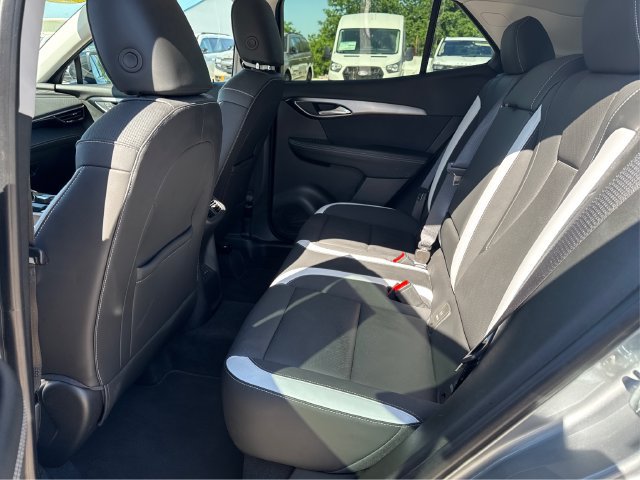 Used 2025 Buick Envision Sport Touring AWD/4WD image 10