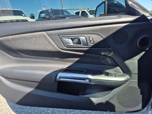 Used 2025 Ford Mustang GT image 14