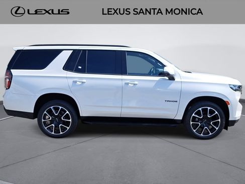 Used 2022 Chevrolet Tahoe RST w/ Luxury Package AWD/4WD image 4