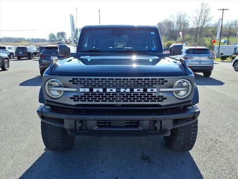 Used 2022 Ford Bronco Badlands image 10