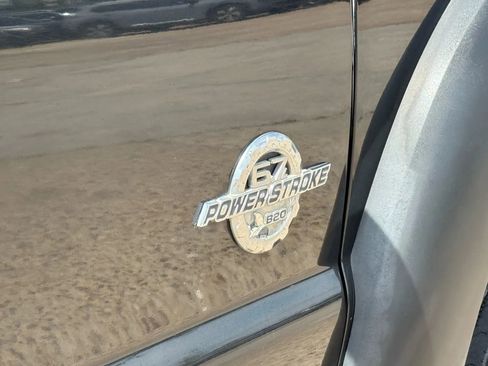 Used 2015 Ford F550 2WD Regular Cab Super Duty image 8