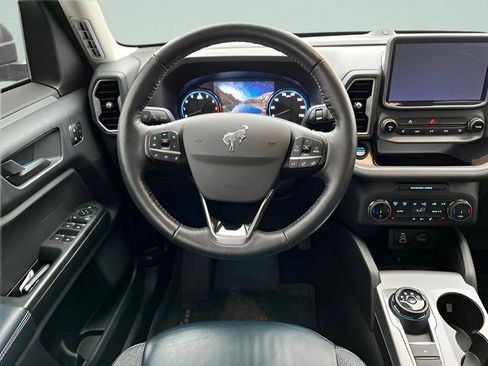 Used 2023 Ford Bronco Sport Outer Banks w/ Tech Package image 9