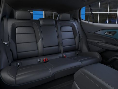 New 2026 Chevrolet Equinox EV LT FWD image 35