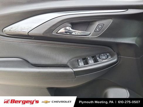 Certified 2022 Chevrolet TrailBlazer RS w/ Technology Package image 13