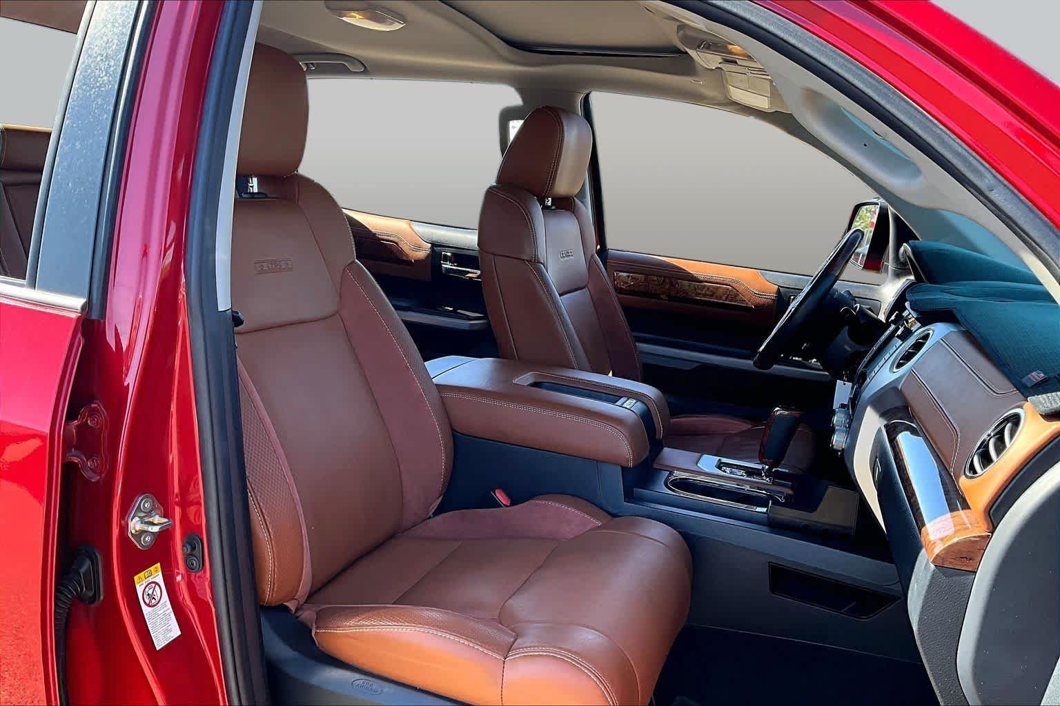 Used 2019 Toyota Tundra 1794 Edition AWD/4WD image 8