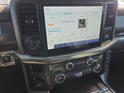 Used 2021 Ford F150 Lariat w/ Equipment Group 502A High image 29