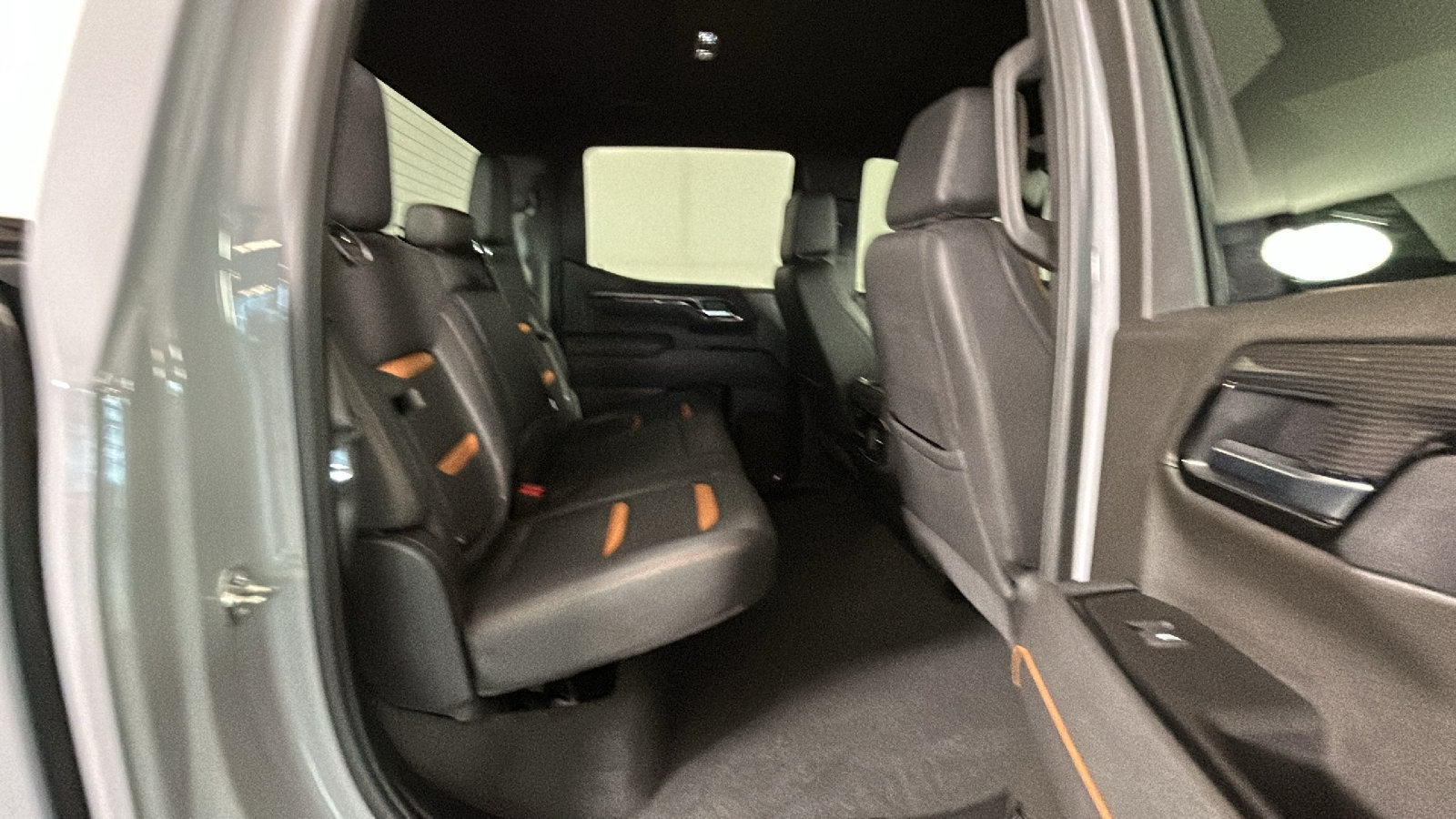 Used 2025 GMC Sierra 1500 AT4 AWD/4WD image 35
