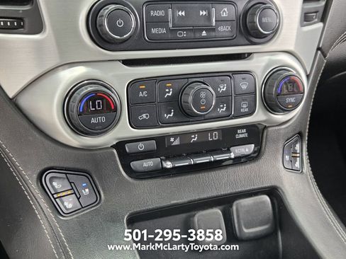 Used 2019 GMC Yukon SLT w/ Premium Edition AWD/4WD image 25