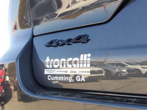 New 2025 Jeep Grand Cherokee Limited image 9