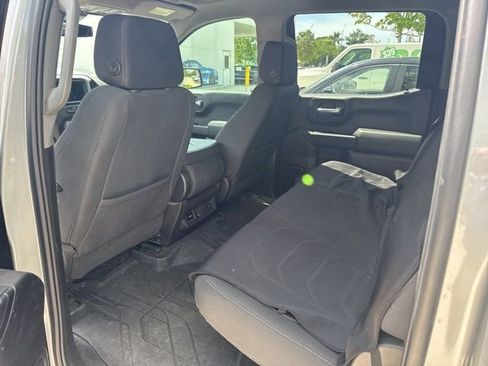 Used 2024 Chevrolet Silverado 1500 Custom image 9