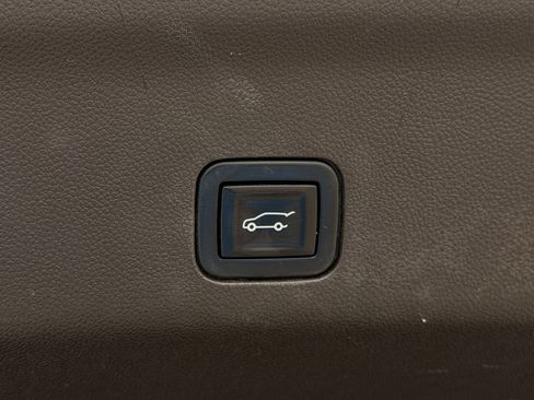 Used 2021 Cadillac Escalade ESV Premium Luxury AWD/4WD image 42