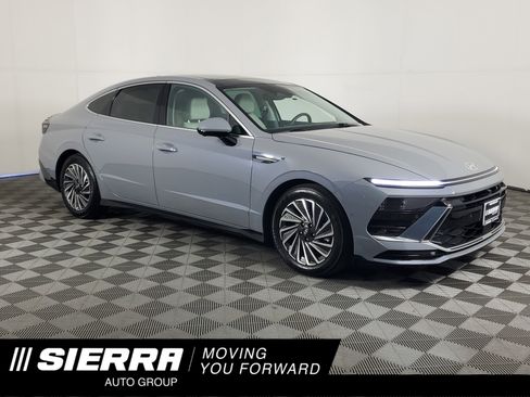 Used 2024 Hyundai Sonata Limited image 1