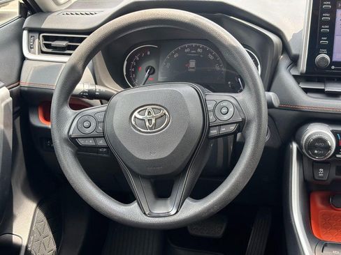 Used 2019 Toyota RAV4 Adventure AWD/4WD image 15
