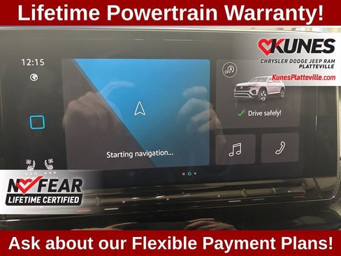 Used 2025 Volkswagen Atlas Cross Sport SE image 24