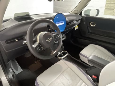 Used 2025 MINI Cooper S image 10