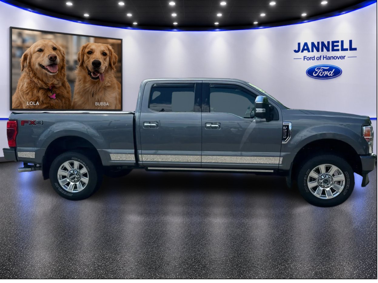 Used 2022 Ford F250 Platinum w/ FX4 Off-Road Package AWD/4WD image 4