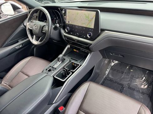 Used 2024 Lexus TX 350 AWD w/ Captains Chair Package image 24