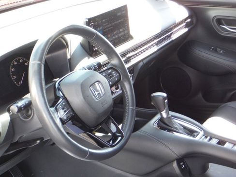 Used 2024 Honda HR-V EX-L image 14