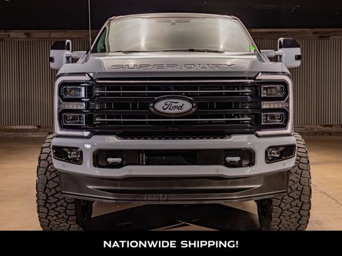 Used 2026 Ford F250 Platinum image 4