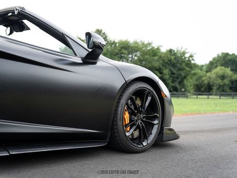 Used 2013 McLaren MP4-12C Spider RWD image 78