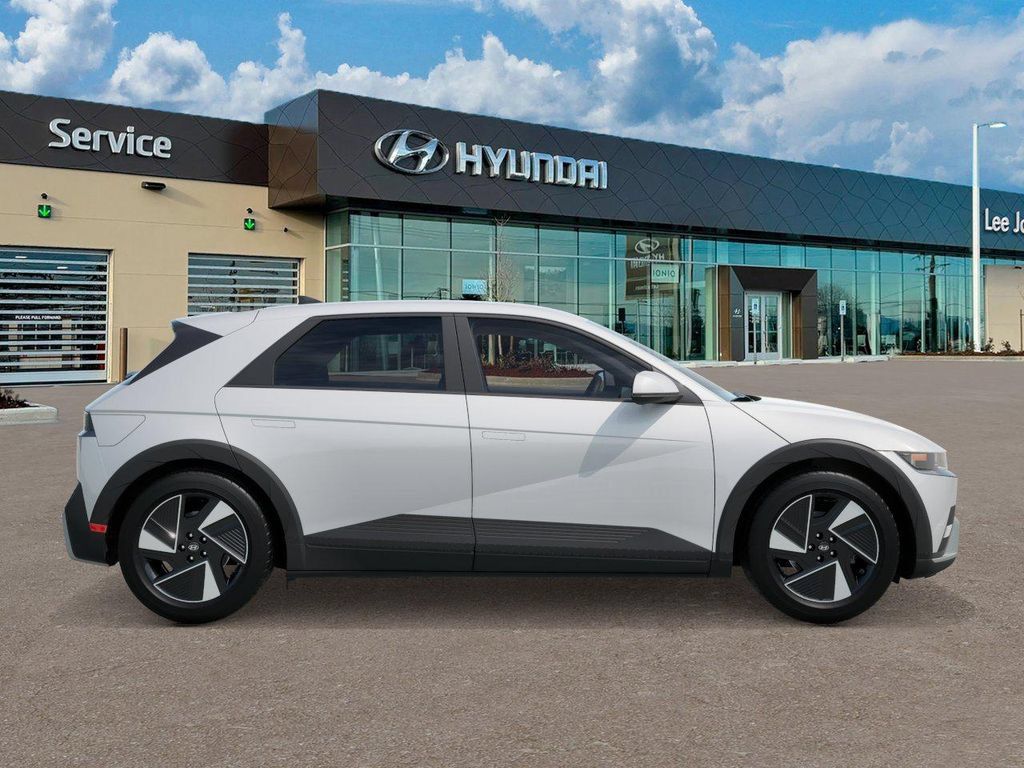 New 2027 Hyundai Ioniq 5 SE AWD/4WD image 7