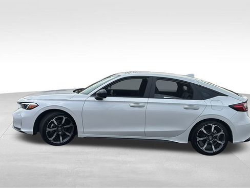 Certified 2025 Honda Civic Sport Touring image 4