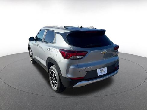 Used 2025 Chevrolet TrailBlazer LT image 11