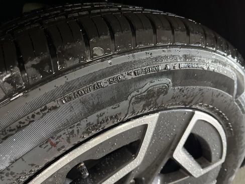 New 2026 Jeep Cherokee Limited image 13