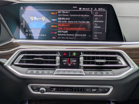 Used 2021 BMW X5 sDrive40i w/ Convenience Package image 21