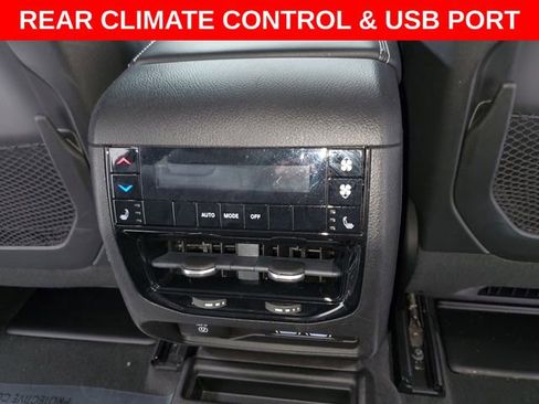 Used 2022 Jeep Grand Cherokee L Limited w/ MOPAR Finishing Package image 27