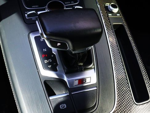 Used 2019 Audi SQ5 Premium Plus w/ Premium Plus Package image 55