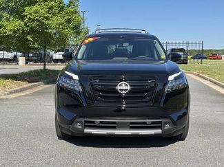 Certified 2025 Nissan Pathfinder SL w/ Black Appearance Package FWD video 2