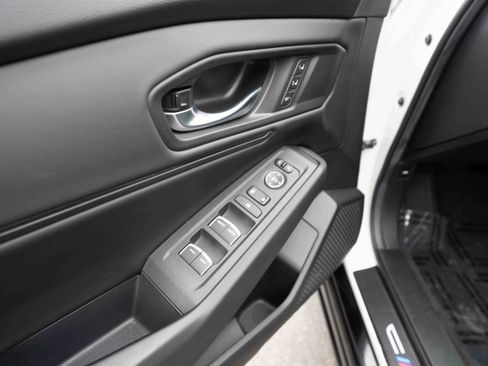 Used 2024 Honda Accord EX-L image 7