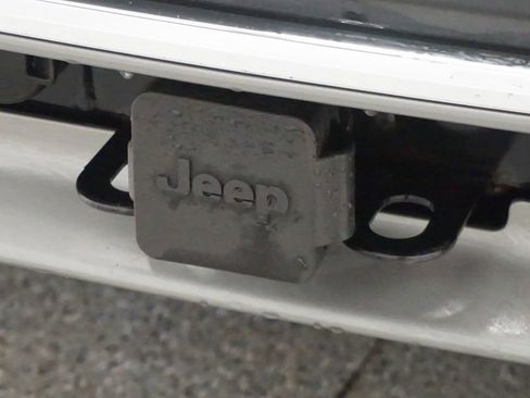 Certified 2019 Jeep Cherokee Limited w/ Trailer Tow Group image 19