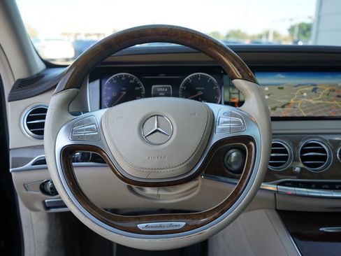 Used 2014 Mercedes-Benz S 550 Sedan image 22
