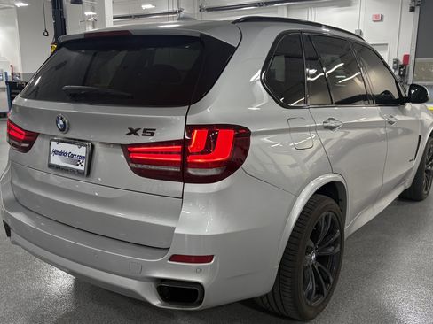 Used 2017 BMW X5 xDrive50i AWD/4WD image 10