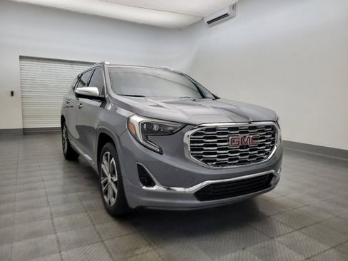 Used 2020 GMC Terrain Denali w/ Denali Premium Package image 13