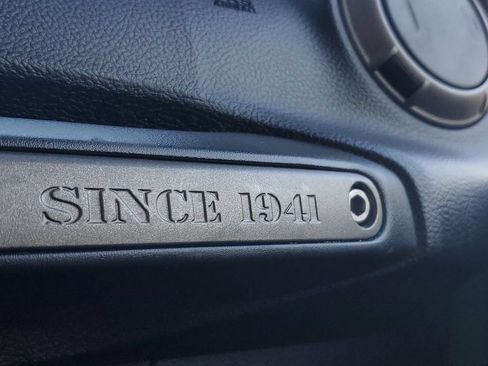 Used 2015 Jeep Wrangler Unlimited Sport w/ Connectivity Group AWD/4WD image 35
