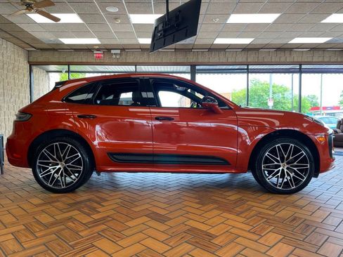 Used 2023 Porsche Macan AWD/4WD image 7