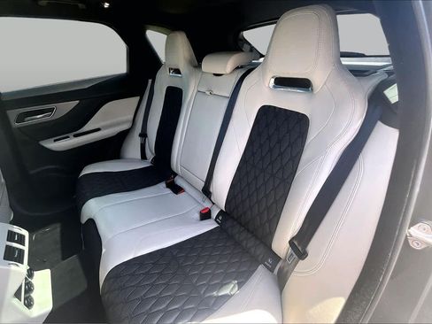 Used 2020 Jaguar F-PACE SVR AWD/4WD image 19