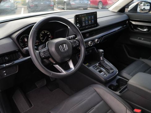 Used 2025 Honda CR-V EX-L image 6