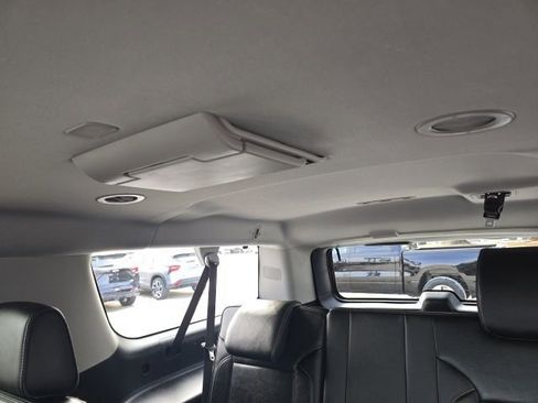 Used 2019 GMC Yukon XL Denali w/ Denali Ultimate Package image 17