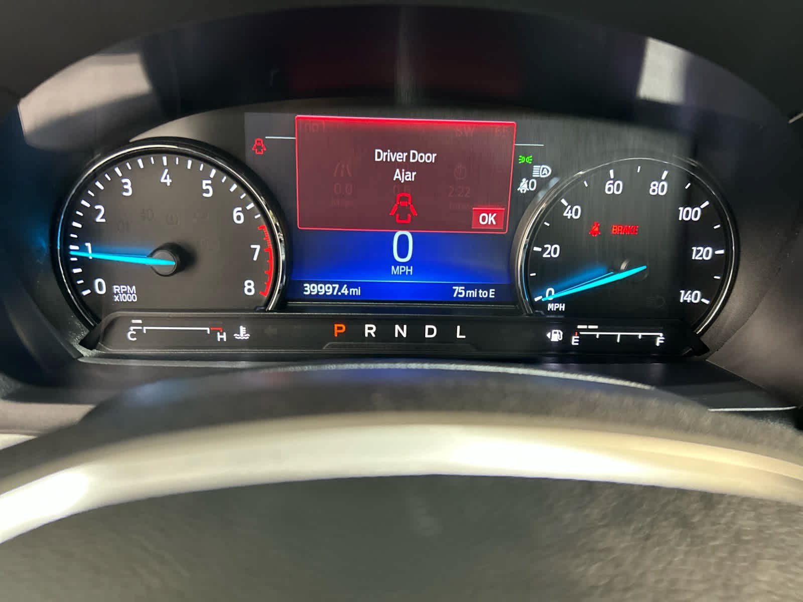 Used 2022 Ford Explorer XLT w/ Equipment Group 202A AWD/4WD image 22